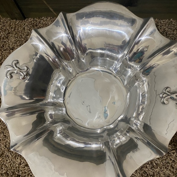 Mariposa Fleur De Lis Serving Bowl Set‎